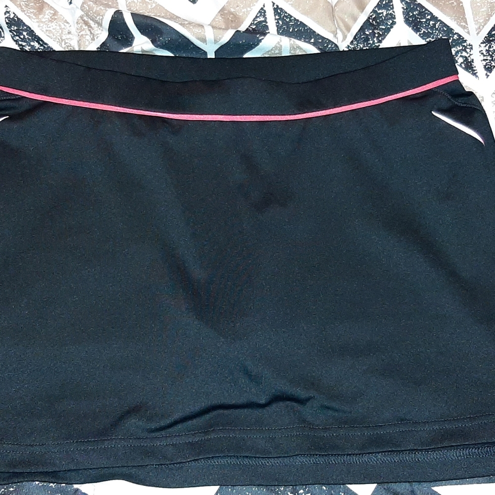 Black & Hot Pink Adidas Skort Hidden Pocket Med